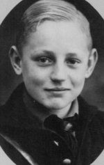 Hartmann at age 14 in Hilter Youth Uniform.