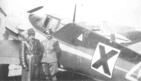 Stoyan Stoyanov (in uniform) in front of his Messerschmitt 109E